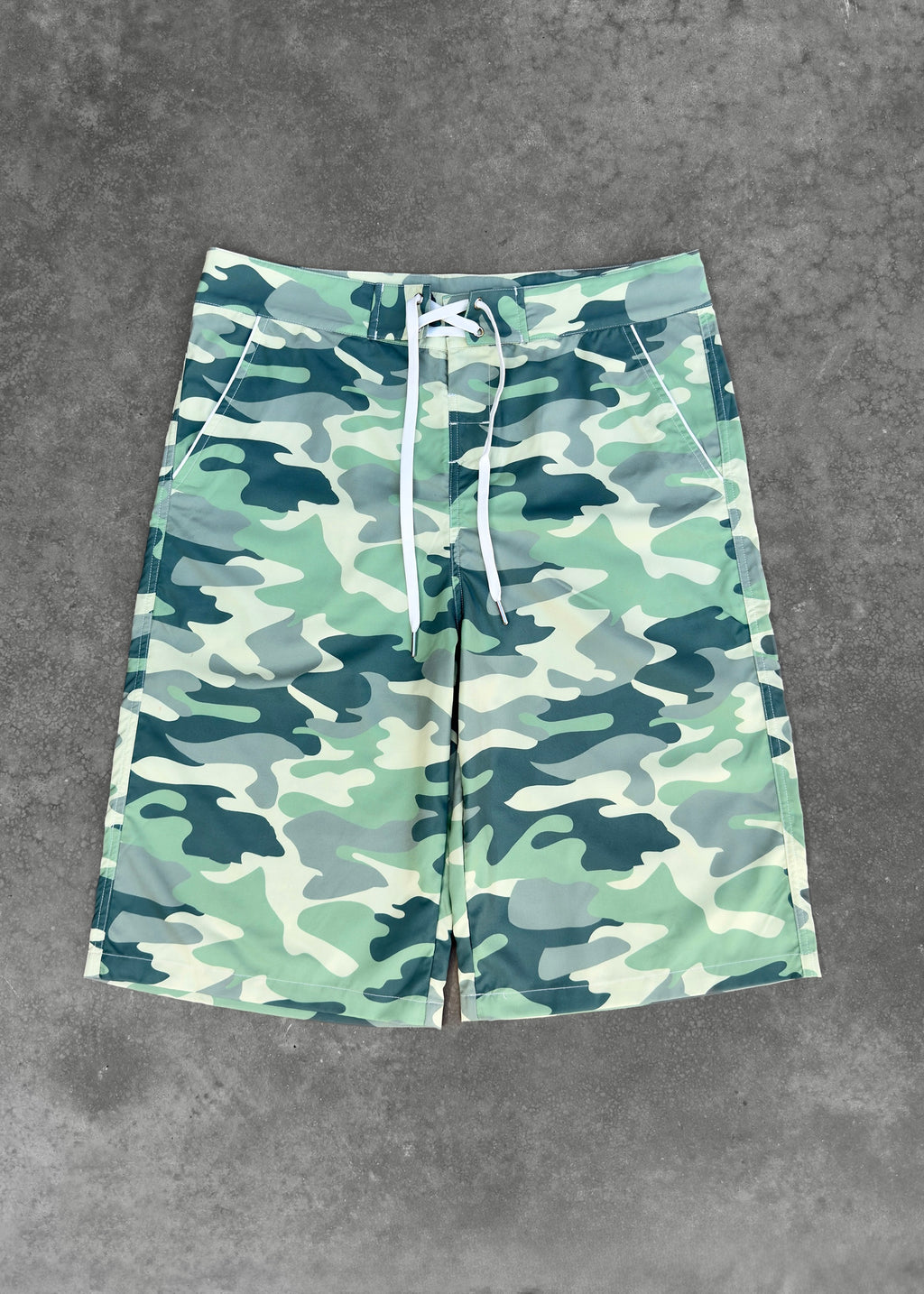SANTA CRUZ - CAMO