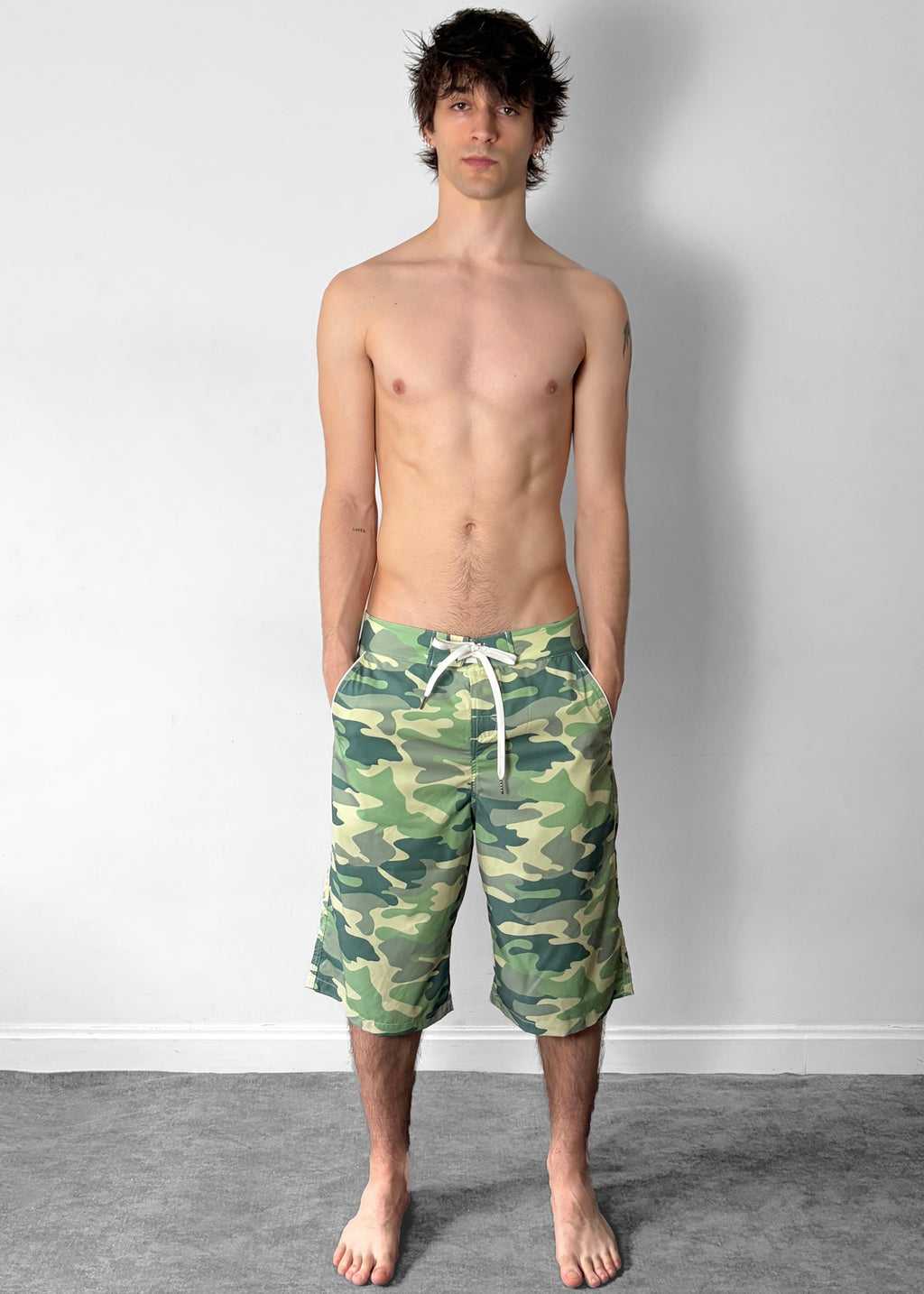 SANTA CRUZ - CAMO